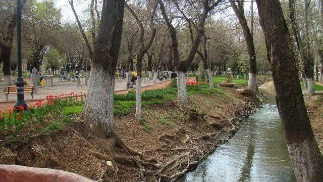 Kavaklık Parkı Yeni Yüzü İle Gazianteplileri Bekliyor