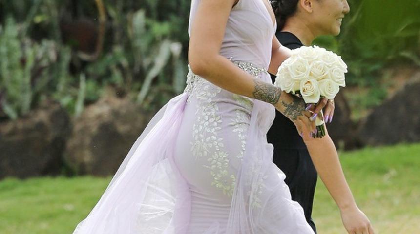 Rihanna nedime olursa b&ouml;yle olur!