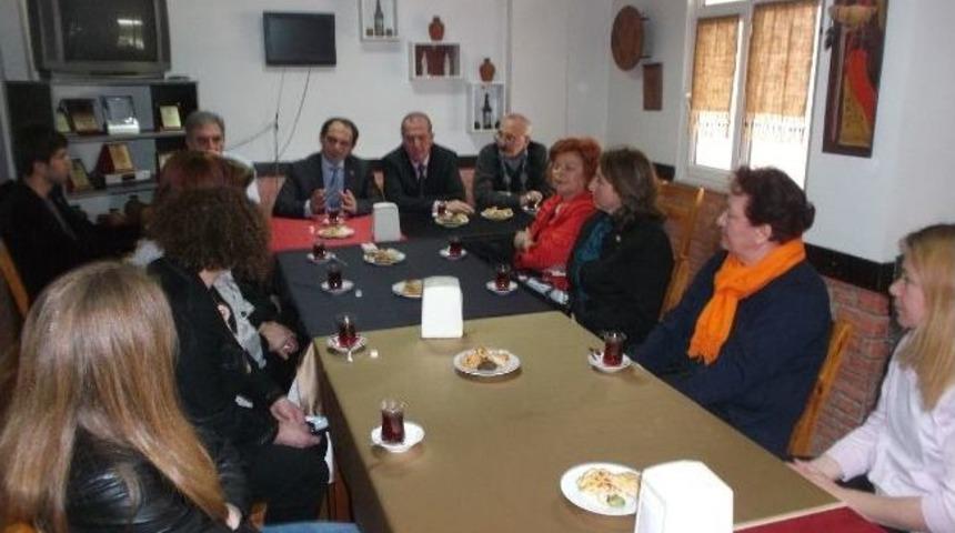 Chp Kafkaf K&uuml;lt&uuml;r Derneğini Ziyaret Etti