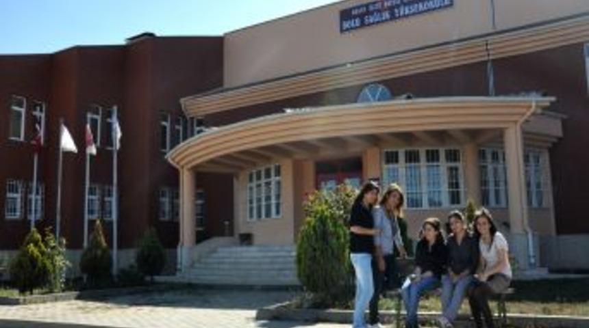 AİB&Uuml; Bolu Sağlık Y&uuml;ksekokulu Kalitesini Tescilledi