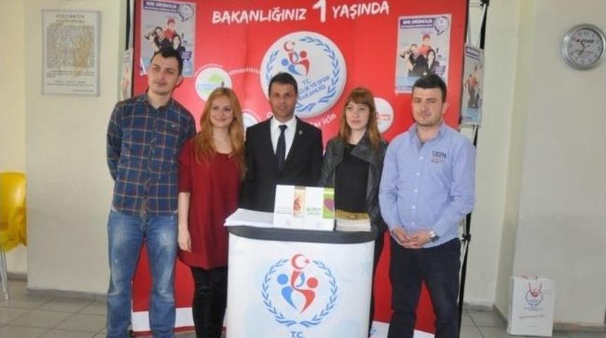 "gen&ccedil; Girişimcilik Eğitimi" Tanıtıldı