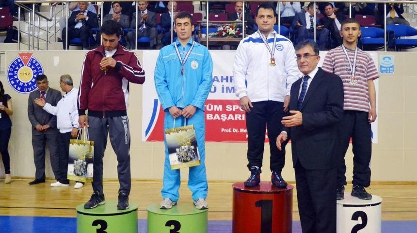 &Uuml;niversiteler T&uuml;rkiye G&uuml;reş Şampiyonası, Kahramanmaraş'ta Başladı