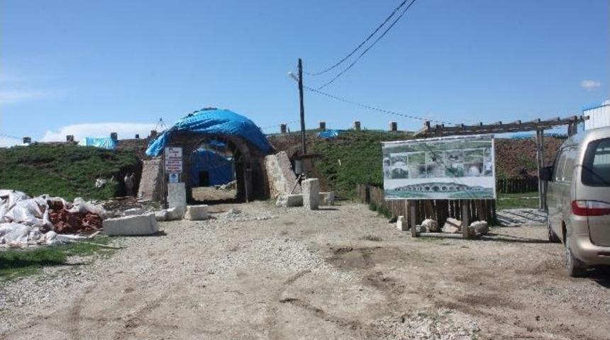 Hıdırlık Tabyada Restorasyon &Ccedil;alışmaları S&uuml;r&uuml;yor