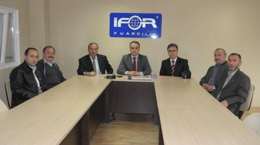 Aktaş, Tokat Heyeti İle Mobilya Sekt&ouml;r&uuml;n&uuml; İstişare Etti