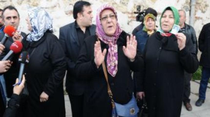 G&uuml;ng&ouml;ren Patlaması Mağdurları Şehit Yasasından Yararlanmak Istiyor