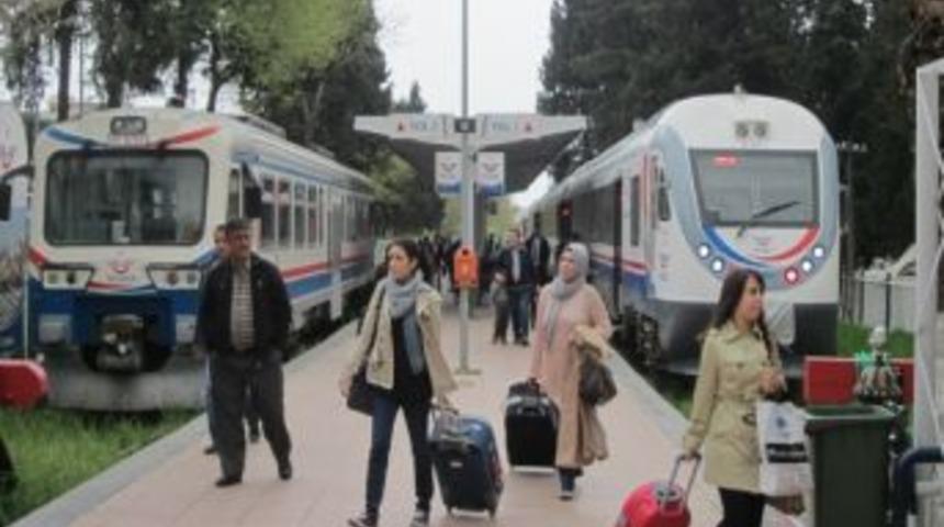 &Ouml;demiş-izmir Arası Tren Seferi Sayısı Arttı