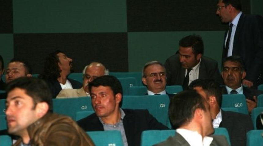 Vali Karaloğlu Basın Mensuplarıyla &lsquo;selam&rsquo; Filmini İzledi