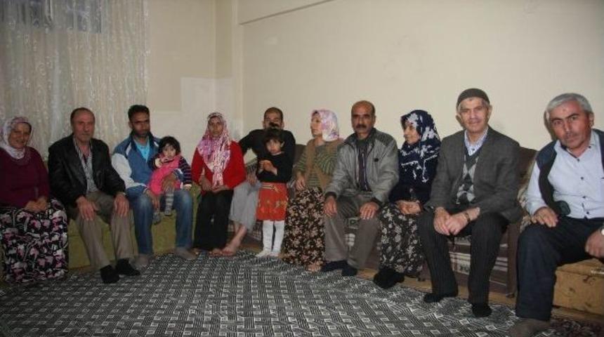 80 Suriyeli 3 Evde Yaşam Mücadelesi Veriyor