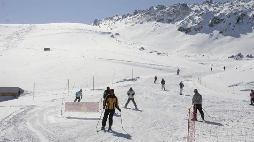 2012-2013 Kış Sezonunda Erciyes'e Ziyaretçi Akını