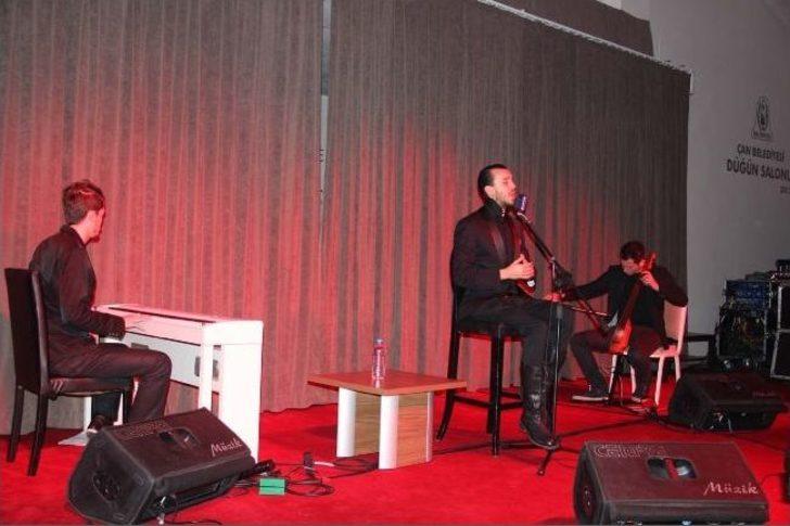 Cem Adrian, Çan’da Gençlerle Buluştu G2