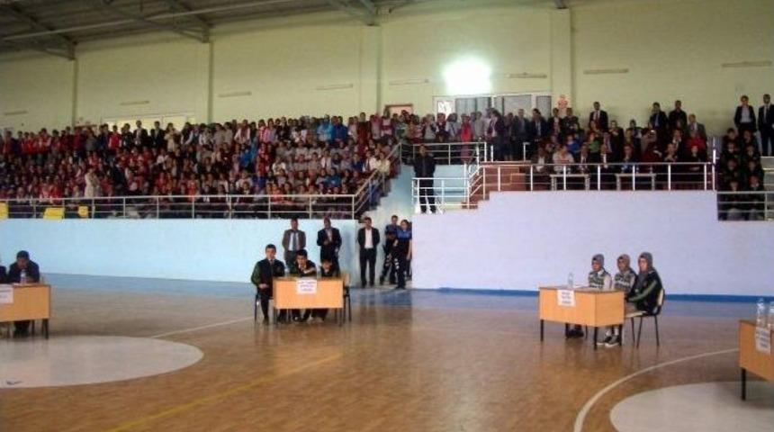 Ak&ccedil;akale Emniyeti'nden Liseler Arası Bilgi Yarışması