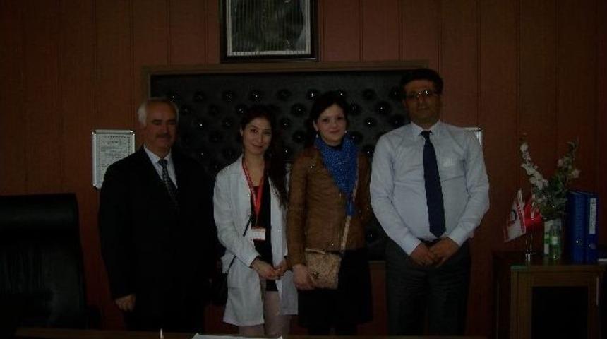 Korkuteli'nde &Ouml;ğrencilere Ergenlik D&ouml;nemi Eğitimi