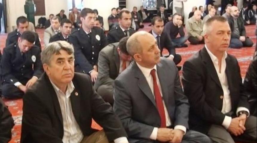 İzmir Emniyet M&uuml;d&uuml;rl&uuml;ğ&uuml; Şehit Polisler İ&ccedil;in Mevlit Okuttu