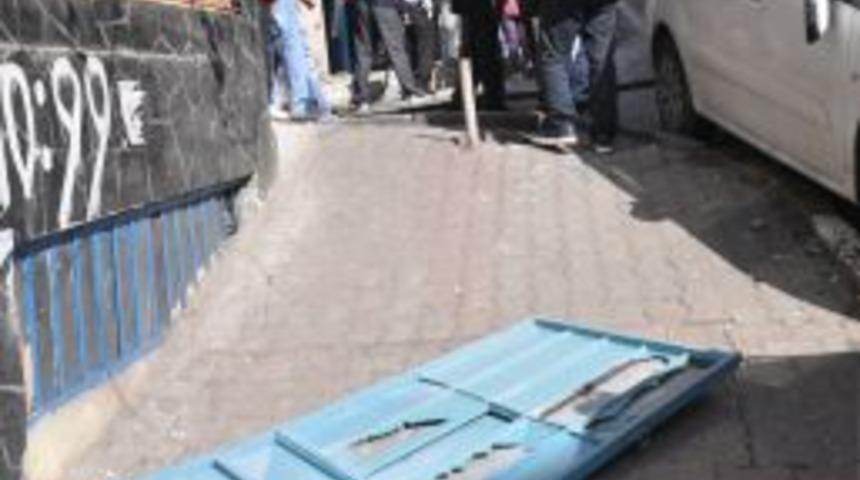 Kompres&ouml;r Bomba Gibi Patladı