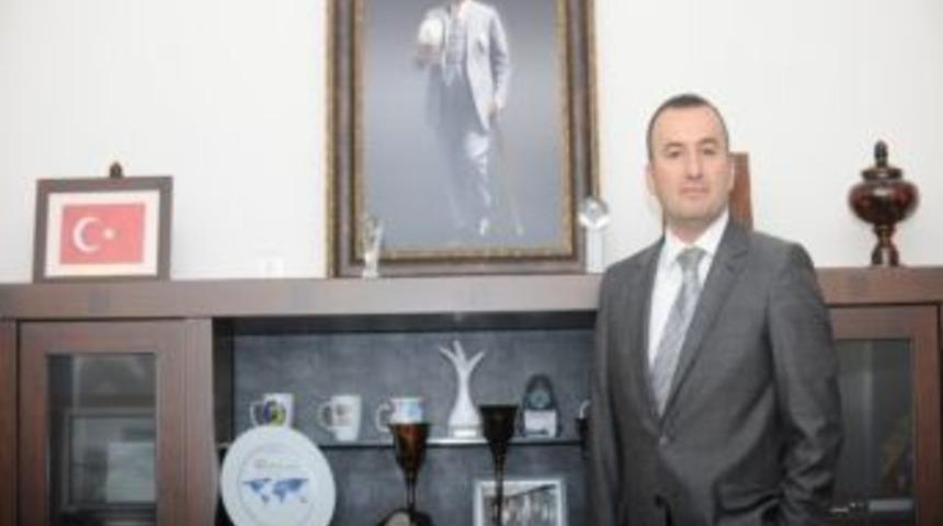 &Ccedil;anakkale Baro Başkanı Av. Şarlan,&ldquo;avukatlar, Demokrasinin Teminatıdır&rdquo;