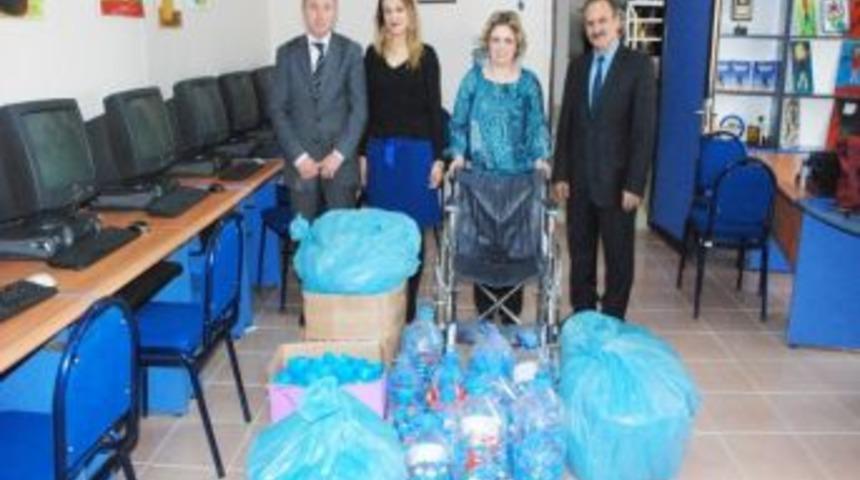 Engellilere Mavi Kapak Desteği