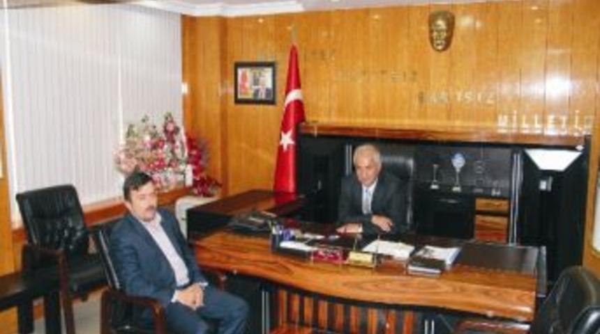 Yozgat Ticaret Ve Sanayi Odası Başkanı Metin &Ouml;zışık &lsquo;dan Akdağmadeni Belediye Başkanı Daştan&rsquo;a Ziyaret