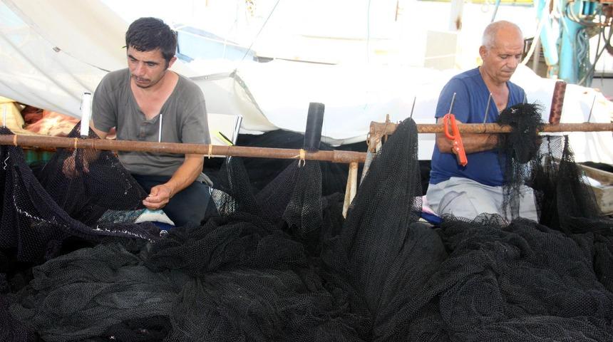 Balıkçılar yeni sezona hazırlanıyor