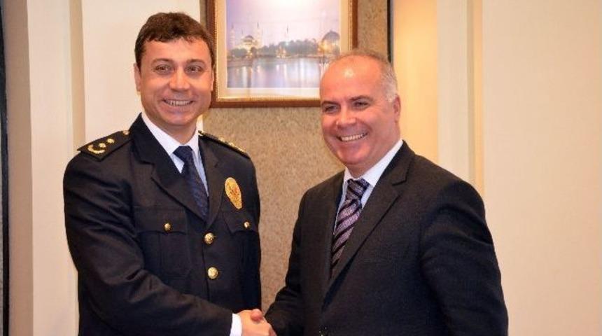 Babaeski İl&ccedil;e Emniyet M&uuml;d&uuml;r&uuml; Atılgan Başkan Hacı&rsquo;yı Ziyaret Etti