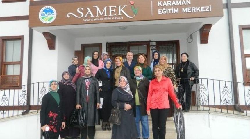 Ak Kadınlar Büyükşehir Hizmetlerini Gezdi