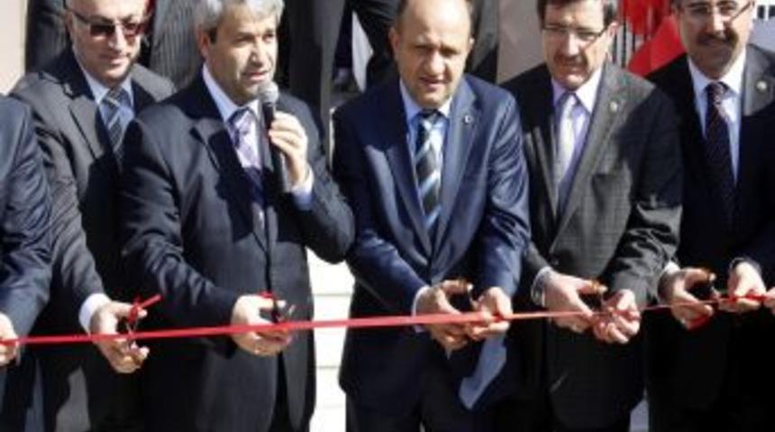 Bakan Ergün: Mesleksizlik Sorunu OSB’ler Sayesinde Çözülecek