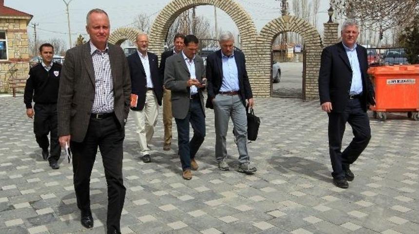 Askeri Ataşelerden Bekir Kaya&rsquo;ya Ziyaret