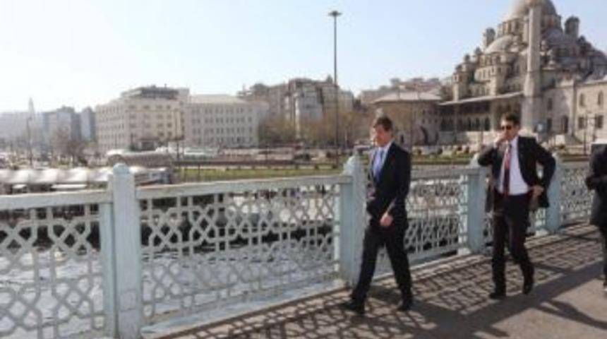 Dışişleri Bakanı Davutoğlu'nun Sabah Keyfi