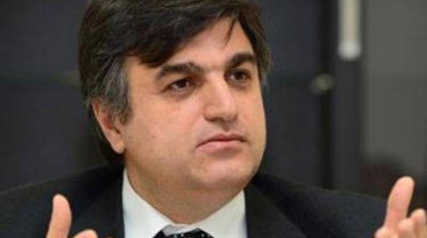 &Ccedil;etinsaya; &ldquo;Herkes elini taşın altına koymalıdır&rdquo;