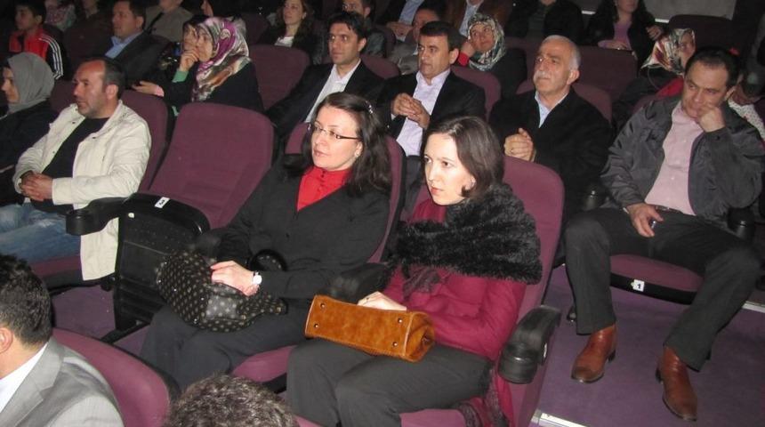 Dikmen: Girişimcilik D&uuml;ş&uuml;nsel Emeğin Ekonomik Bir Değere D&ouml;n&uuml;şmesidir