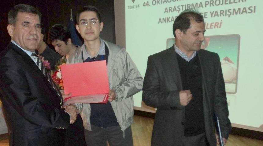 Muradiye Fen Lisesi, Matematik Finaline Y&uuml;kseldi