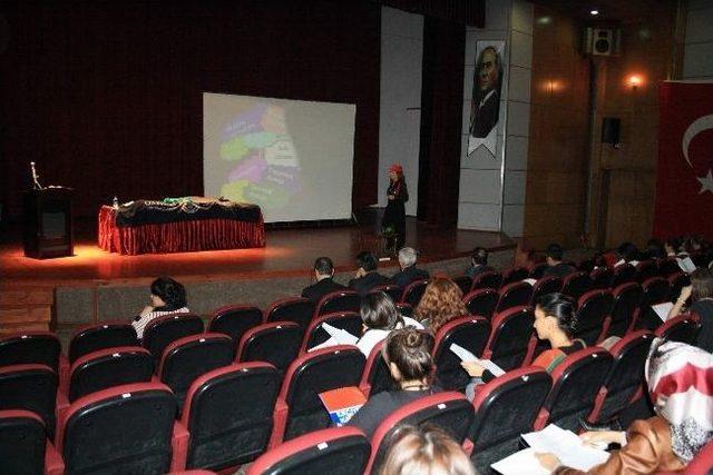 Erciyes Koleji’nden İngilizce Eğitimine Katkı