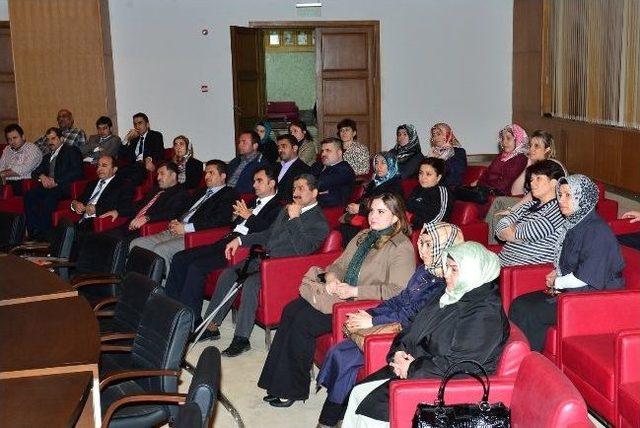 Belediye Personeline “toplumsal Duyarlılık” Semineri