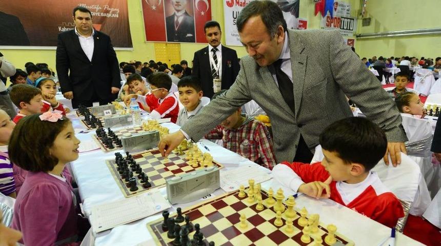 Satran&ccedil; Tutkunları Kahramanmaraş'ta Buluştu