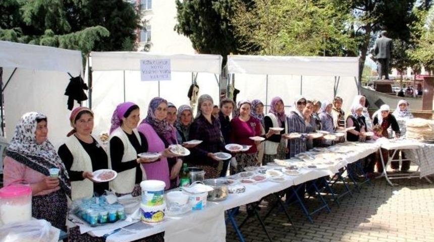 K&ouml;y Kur'an Kursu Yararına Kermes D&uuml;zenlendi