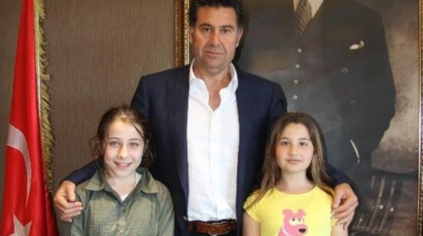 Kent Konseyi&rsquo;nin Minikleri Başkan Mehmet Kocadon&rsquo;u Ziyaret Etti