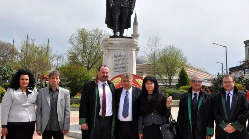 'Erkleri Tek Elde Toplama Gayretleri, Milli Egemenlik Adına Kaygı Verici'