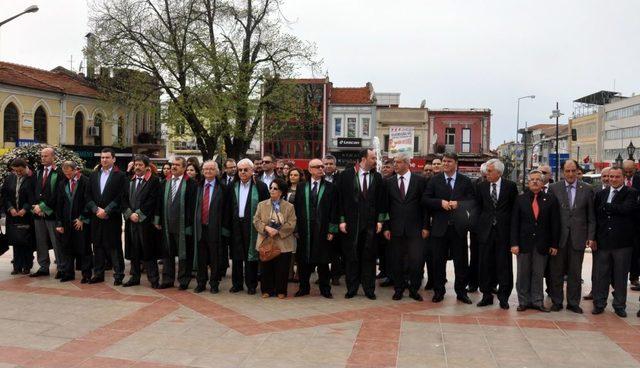 'Erkleri Tek Elde Toplama Gayretleri, Milli Egemenlik Adına Kaygı Verici'