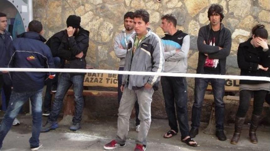 Yunan Sahil G&uuml;venlik Ekipleri, 27 G&ouml;&ccedil;meni T&uuml;rk Kara Sularına Bırakıp Ka&ccedil;tı