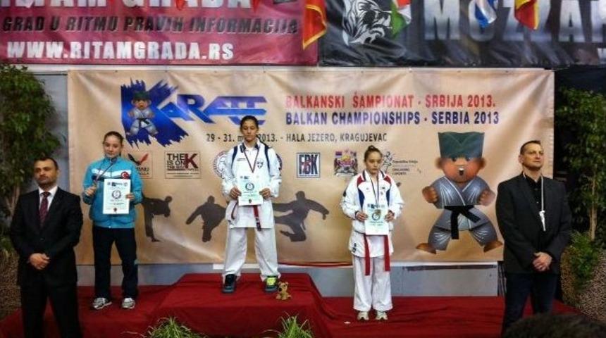 Bodrumlu Kayra Sezgin Balkan Şampiyonasında İkinci Oldu