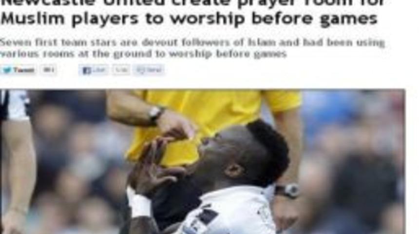 İngiliz Kul&uuml;b&uuml;nden M&uuml;sl&uuml;man Futbolcularına Jest