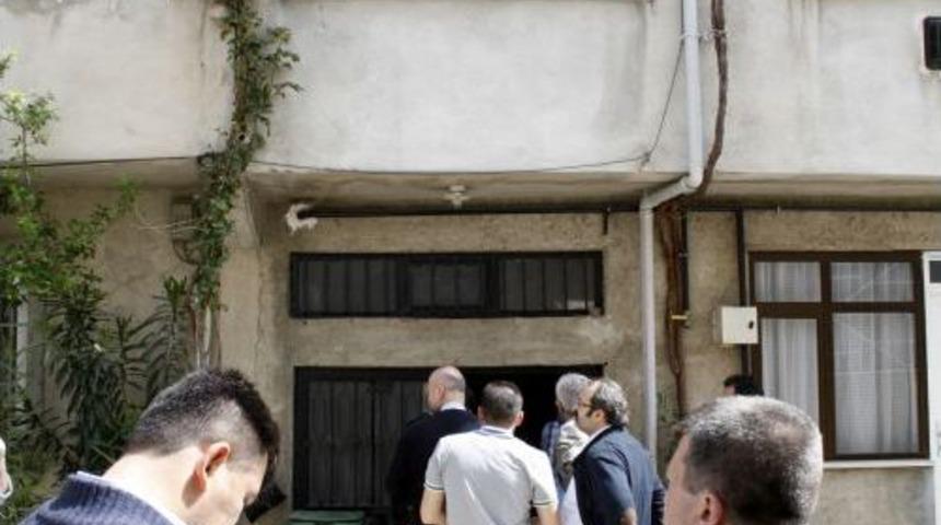 60 Yaşındaki Eşini &Ouml;ld&uuml;rd&uuml;kten Sonra Canına Kıydı