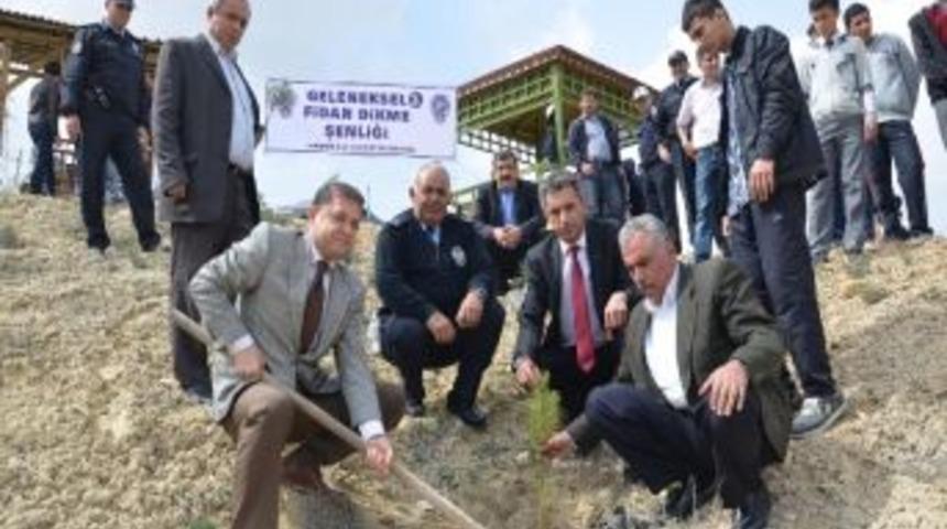 Emniyet Müdürlüğü'nden Üçüncü Ağaç Dikimi Şenliği
