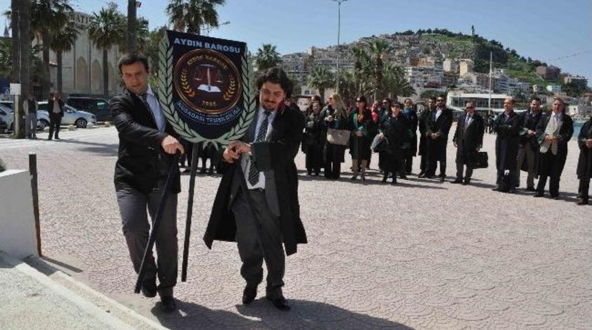 Kuşadası&rsquo;nda 5 Nisan Avukatlar G&uuml;n&uuml; Kutlaması