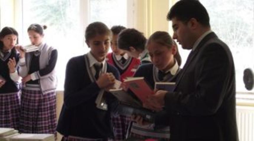 Kaymakam, ''Kitabımı Okuyorum Kütüphanemi Oluşturuyorum''projesi Başlattı