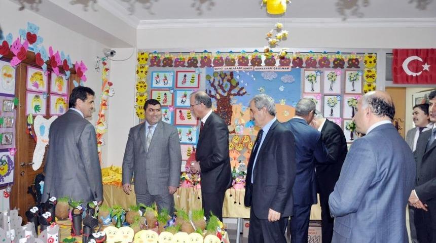 &Ouml;zel Ergin Koleji &Ouml;ğrencileri Yıl Sonu Sergisi A&ccedil;tı