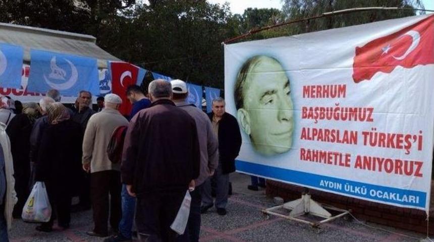 Alparslan T&uuml;rkeş Aydın&rsquo;da Anıldı