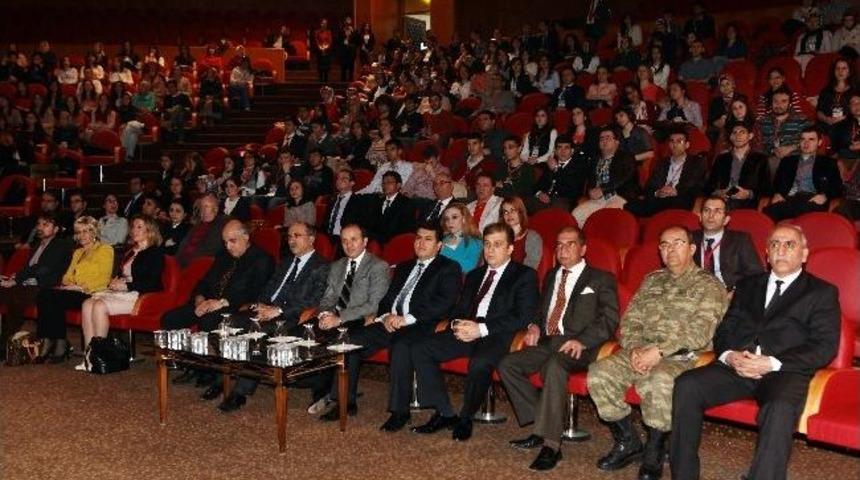 Atat&uuml;rk &Uuml;niversitesi'nde "ulusal Adli Tıp &Ouml;ğrenci Kongresi"