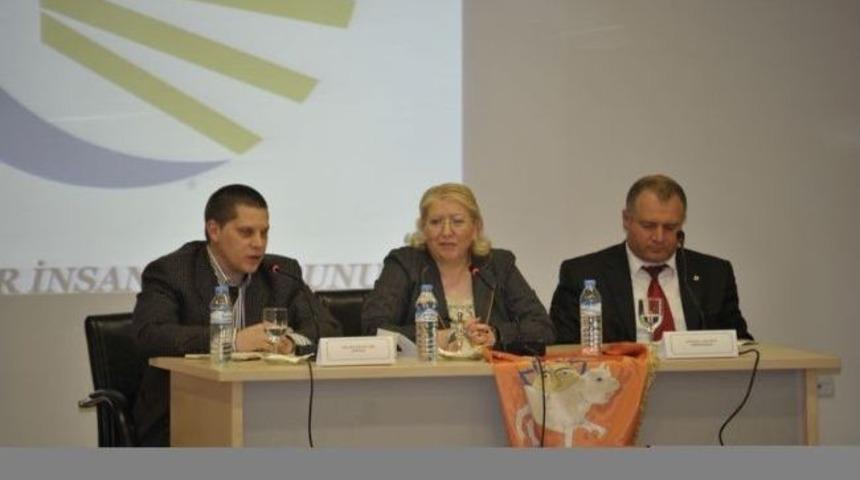 Giresun&rsquo;da &ldquo;uluslararası Asılsız Ermeni İddiaları Ve Karabağ'da Etnik Temizlik&rdquo; Paneli