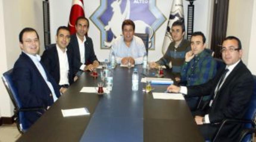 Jeolojik Et&uuml;tleri Bitirilen 5 Golf Sahası 2013'te Tahsis Edilmesi Planlanıyor