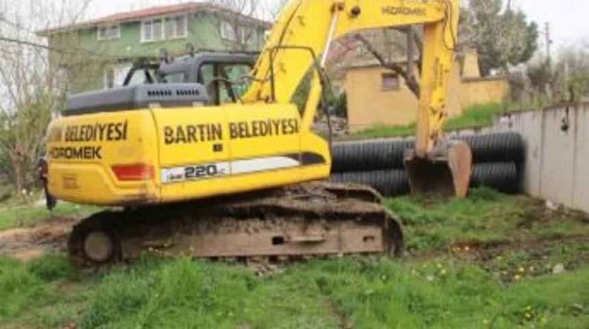 Belediyeden Yaka Seli Ve Taşkınlara &Ouml;nlem